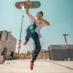 découvrez comment encourager un adolescent réticent à participer aux activités sportives en famille grâce à des conseils motivants et adaptés.