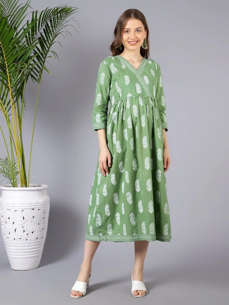 découvrez notre sélection maternité alliant confort et style pour accompagner toutes les futures mamans durant cette belle étape de la vie.