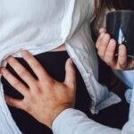 découvrez un guide complet sur le régime alimentaire pendant la grossesse pour assurer la santé de la maman et du bébé avec des conseils nutritionnels essentiels.