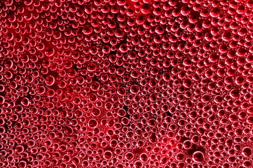 découvrez les meilleures boissons hydratantes pour soulager les nausées et vomissements pendant la grossesse, et restez bien hydratée en toute sécurité.