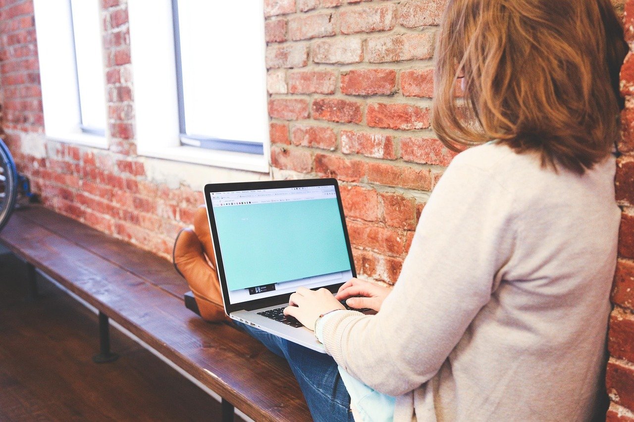 découvrez l'art de la communication efficace pour améliorer vos échanges personnels et professionnels, renforcer vos relations et atteindre vos objectifs.